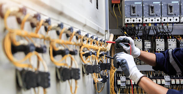 Professional Electrician technician working in Clio, MI